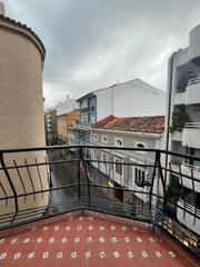 Location Appartement  Calle olmo. Piso situado en pleno centro de gandia
