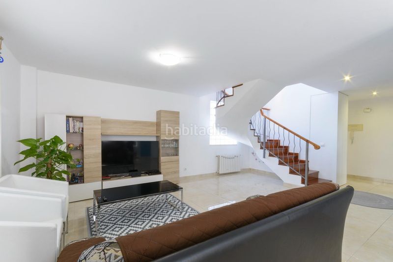 Foto 33574c99-a3bd-4736-be15-abf1b75dd77d. Dúplex amb calefacció aparcament a Park Nord - Casona Gandia