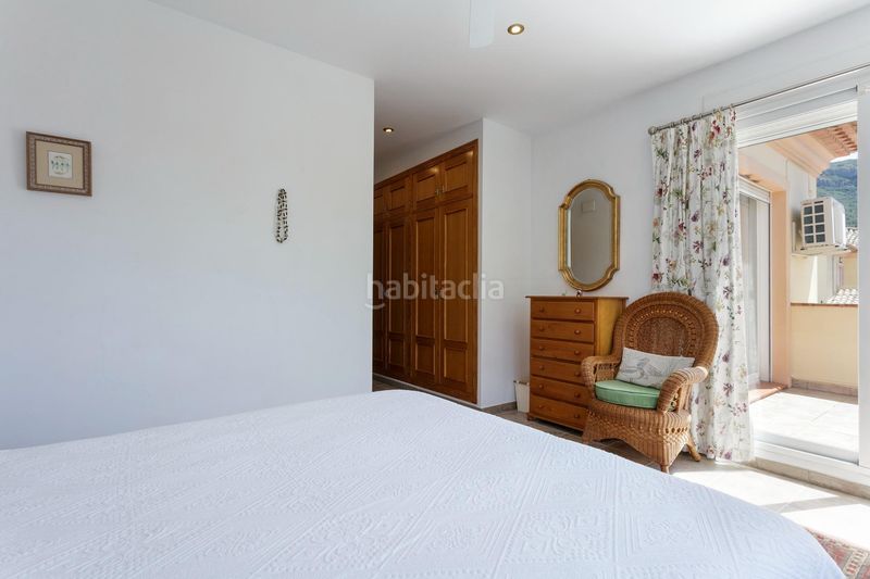 Foto 0399debb-00c0-4434-a985-aa7838490129. Xalet a calle calle penya roja 1b a Barx