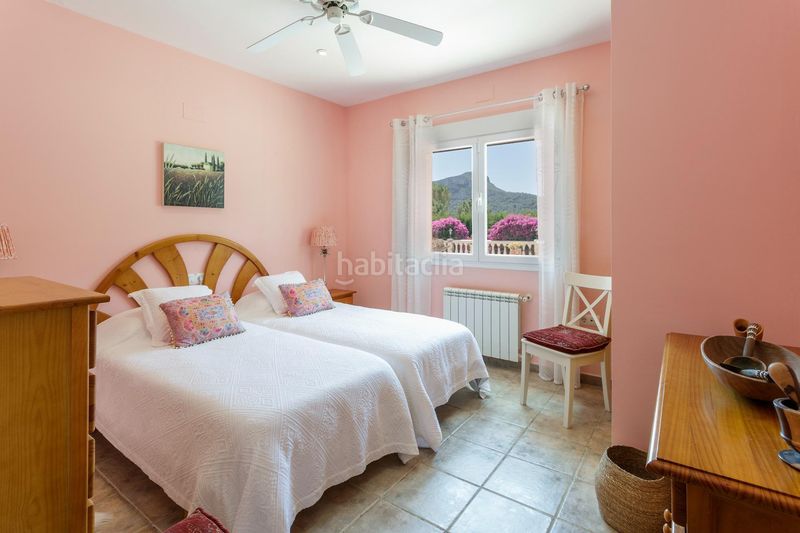 Foto 9af37437-9a3b-4abf-985c-93d9d0e77194. Xalet a calle calle penya roja 1b a Barx