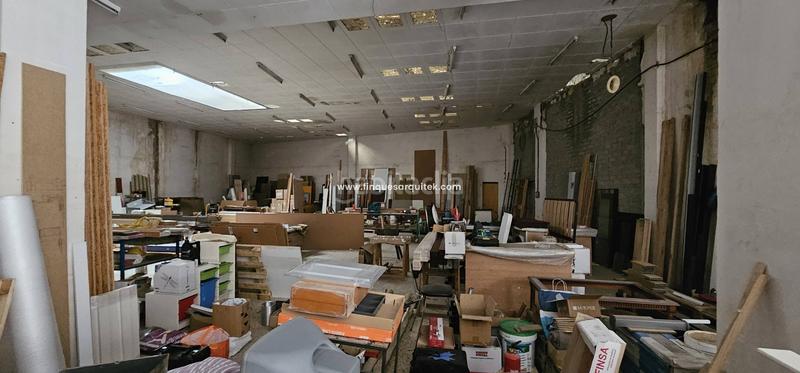 Foto 97f595ba-8940-4caf-ba17-2afb7e7f6b01. Locale commerciale in Balàfia Lleida