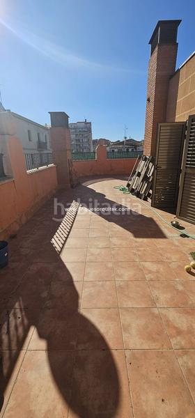 Foto 0edc8d25-5ae9-4aa8-8318-de0aad673cf2. Ático àtico en planta de 1 habitación, con ascensor. en Lleida