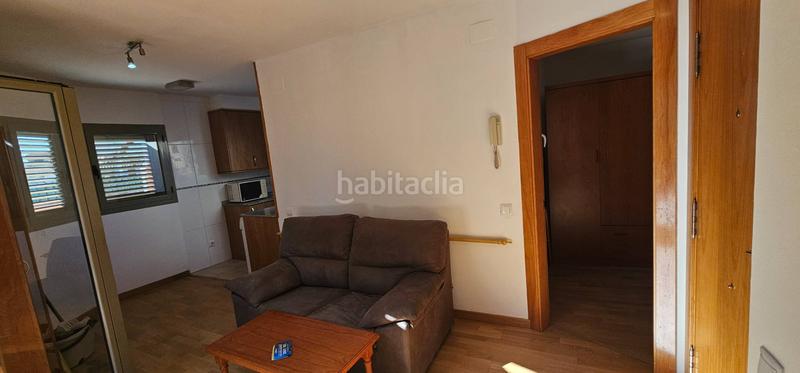 Foto 206d7f86-4579-4359-95dc-c8fe4997d13e. Ático àtico en planta de 1 habitación, con ascensor. en Lleida