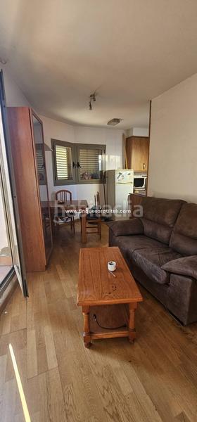 Foto b72ed959-378c-45c9-a3dd-3709d22fcb09. Ático àtico en planta de 1 habitación, con ascensor. en Lleida