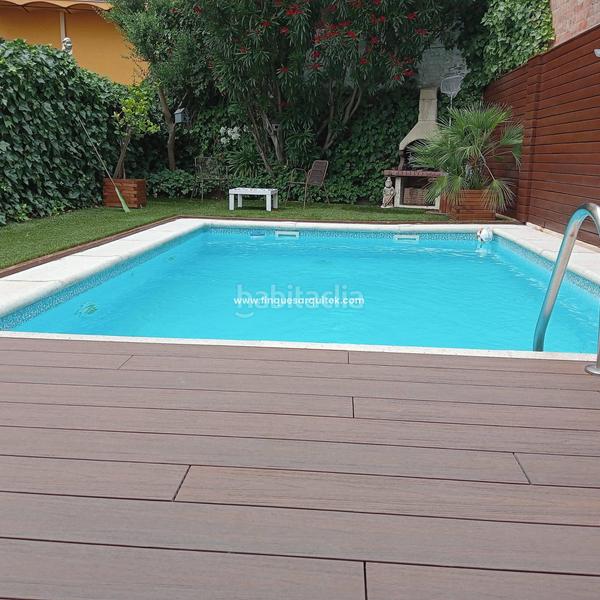 Foto 14eb3995-89b5-47a3-8901-c8da683341a6. Casa amb calefacció aparcament piscina a Príncep de Viana-Clot-Xalets Humbert Torres Lleida