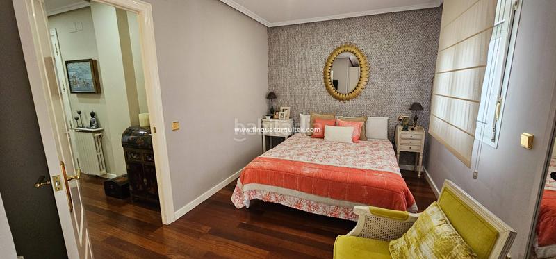 Foto adebd0b1-0777-47f2-a817-63d5a64cbb37. Casa amb calefacció aparcament piscina a Príncep de Viana-Clot-Xalets Humbert Torres Lleida