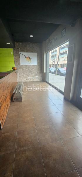 Foto 6dfd0a64-95e1-4830-86b7-40cfa133ce8d. Alquiler local comercial en carrer d'agusti duran i sanpere 16 restaurantepizzeria en Cappont sin traspasso. en Lleida
