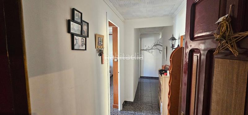 Foto 2010fc1a-2888-41d3-8f8e-c6336665c7fa. Casa , local 1 piso en Balàfia Lleida