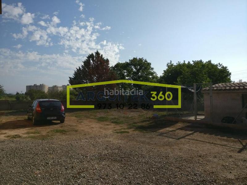 Foto 30f2a50c-41ef-4dd1-af61-b442096b9d5e. Chalet con riscaldamento parcheggio piscina in Ciutat Jardí Lleida