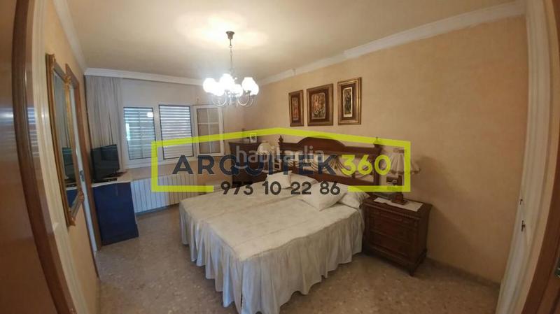 Foto 35ac48da-3c32-4b4d-90b4-e939f1acb42d. Chalet con riscaldamento parcheggio piscina in Ciutat Jardí Lleida