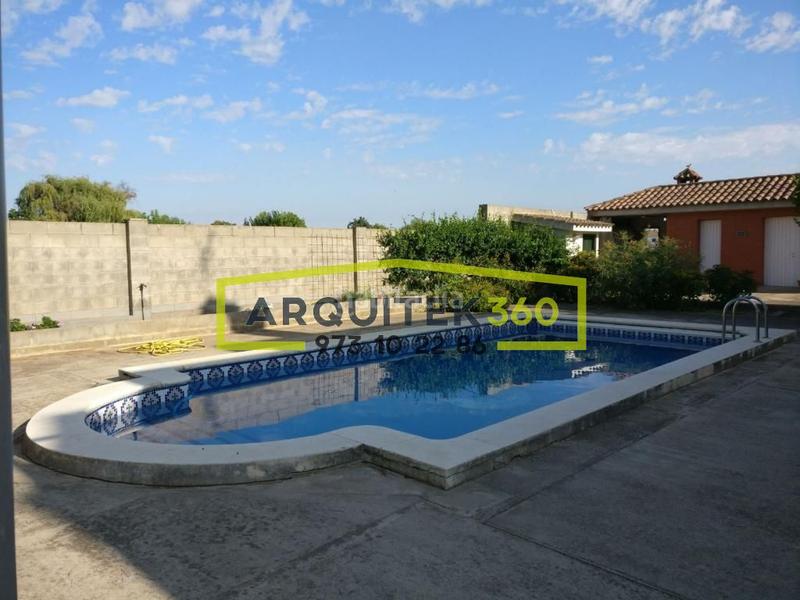 Foto 3e8bcea6-2e37-412d-97e1-501ed9659164. Chalet con riscaldamento parcheggio piscina in Ciutat Jardí Lleida