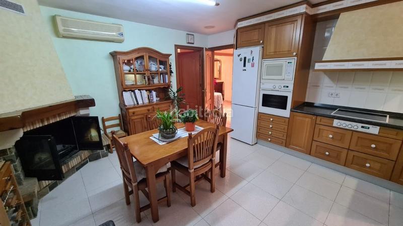 Foto 4f4a875a-5a05-4f77-9d0c-5d6c4501185f. Chalet con riscaldamento parcheggio piscina in Ciutat Jardí Lleida