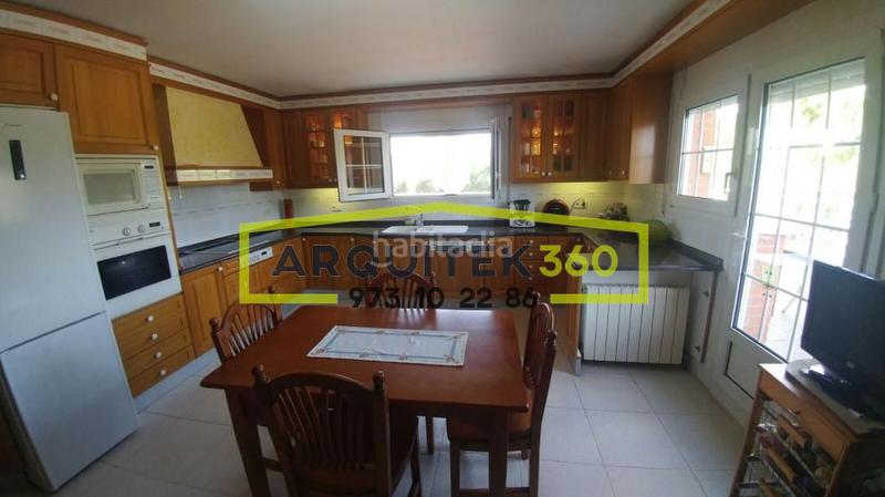 Foto 96d95435-b6ed-41fd-a1f9-c155c0822007. Chalet con riscaldamento parcheggio piscina in Ciutat Jardí Lleida