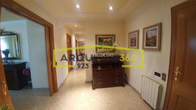 Foto c3f2b6be-b288-4f12-9ffa-fb2dd9282408. Chalet con riscaldamento parcheggio piscina in Ciutat Jardí Lleida