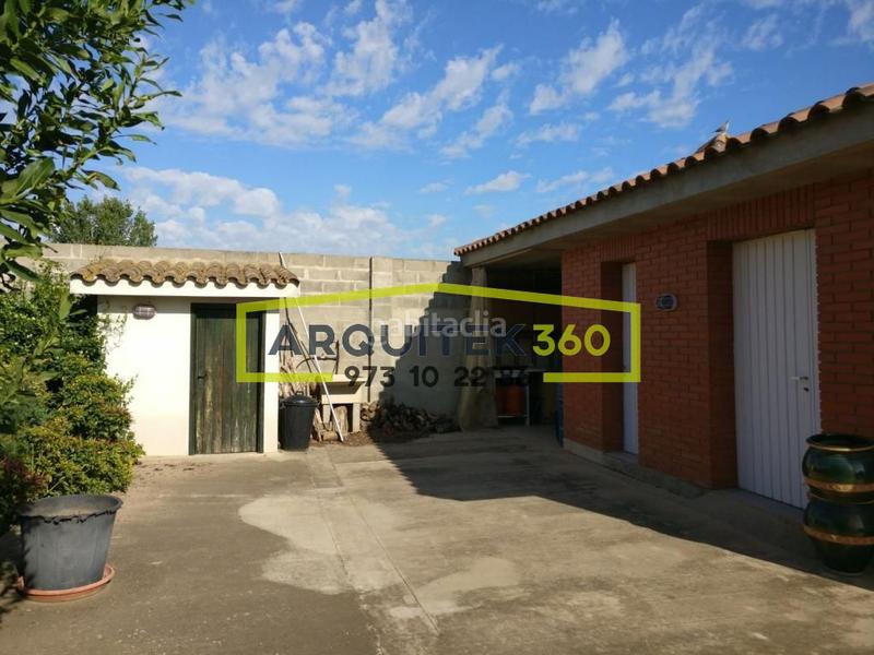 Foto e1dc0495-98fe-43d4-b4eb-f9db7625018c. Chalet con riscaldamento parcheggio piscina in Ciutat Jardí Lleida