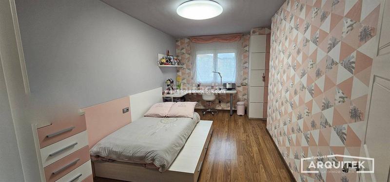 Foto 4436e814-ca4e-4289-9b2e-ac90490237d6. Chalet , casa privada seminueva. en Albesa