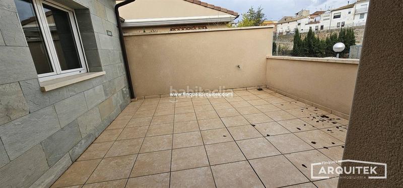 Foto e2f55dba-86be-4c7e-9c76-c518fb79b00b. Chalet , casa privada seminueva. en Albesa