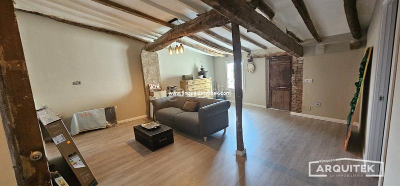 Foto b936b94d-d17e-4349-bce5-2e4870b78bab. Haus mit pool in Puigverd de Lleida