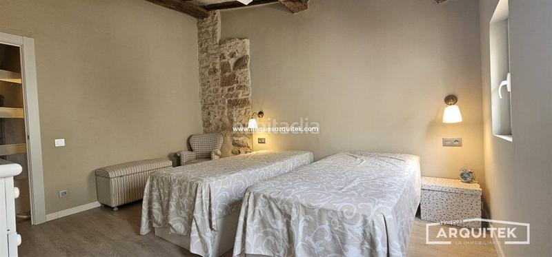 Foto e508e353-da1d-4d6f-8339-36208a62e60c. Haus mit pool in Puigverd de Lleida