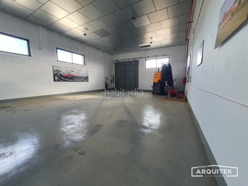 Foto 4439e5e5-3436-49e6-9b97-d6986c94ffa2. Affitto capannone industriale in Sucs Lleida