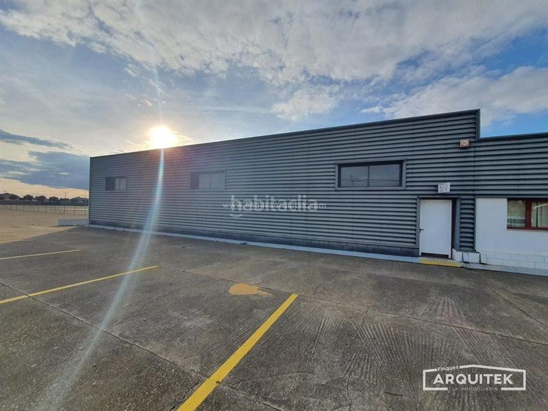 Foto dc2198d7-ea2d-40b4-8b8d-42620f1eac67. Affitto capannone industriale in Sucs Lleida