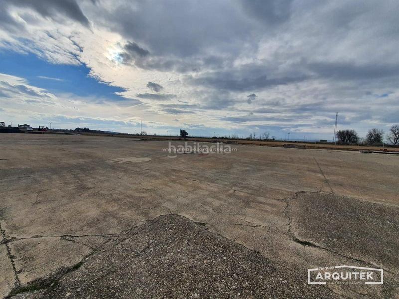 Foto e65c91a7-3d53-463d-8004-517123faa8cc. Affitto capannone industriale in Sucs Lleida