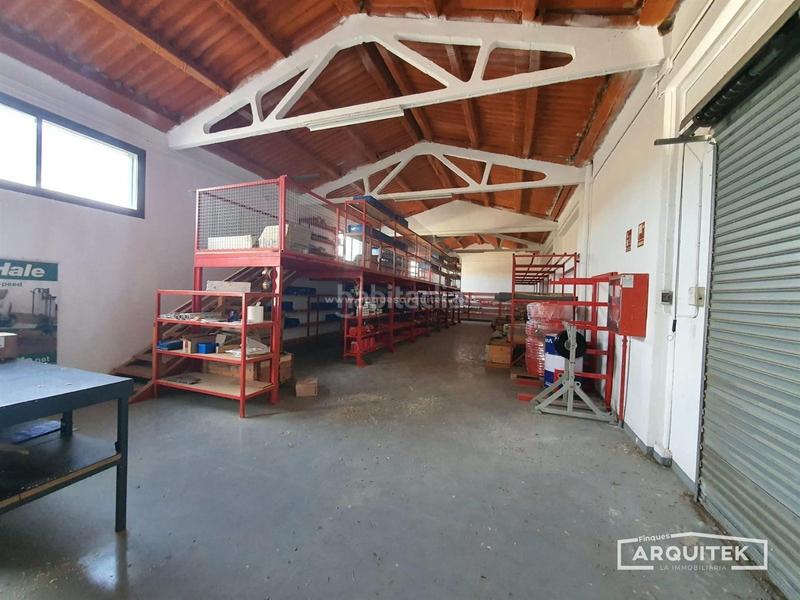 Foto e77f6ab1-0090-46e0-96cb-19bb8b3e85d2. Affitto capannone industriale in Sucs Lleida