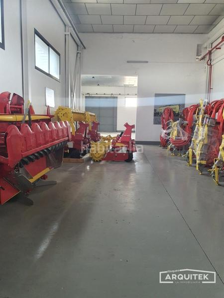 Foto a9d316c6-f4c4-4a96-97c9-682afad0980e. Location bâtiment à usage industriel dans Sucs Lleida