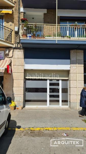 Foto 2a3f60cb-5bed-4623-b57a-3424ab16bc36. Local comercial a Príncep de Viana-Clot-Xalets Humbert Torres Lleida