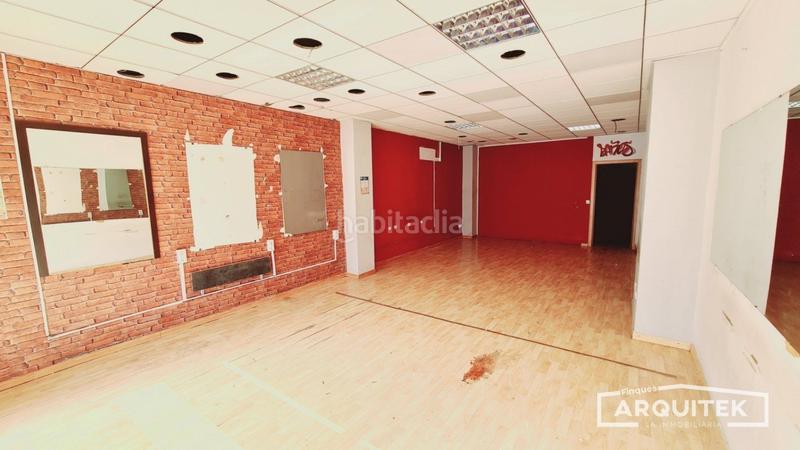 Foto aec91dd8-9862-4373-9da9-61550c5ff1ca. Local comercial a Príncep de Viana-Clot-Xalets Humbert Torres Lleida