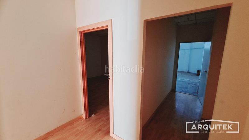 Foto c8d53d49-0c87-4b87-88cb-504367a91d3e. Local comercial a Príncep de Viana-Clot-Xalets Humbert Torres Lleida