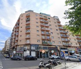 Ático en Príncep de Viana-Clot-Xalets Humbert Torres. Ático en planta con terraza 50m2