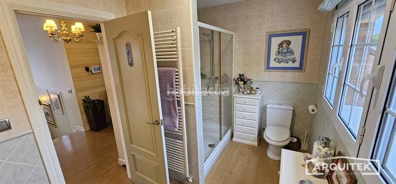 Foto 49494e46-1b93-46d1-88af-4659cd05d4cb. Chalet oportunidad , chalet exclusivo parcela 2300m2 con jardín y piscina en Alpicat