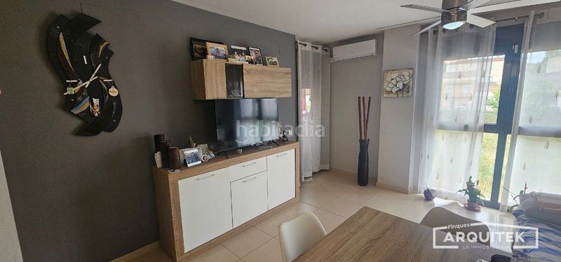 Foto c3f63569-1b85-4aa1-aa19-b91d0c60c0bc. Apartament amb calefacció aparcament a Magraners Lleida