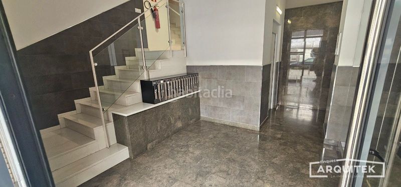 Foto e1e2e36a-3eff-4df3-8074-34a21216ba7b. Apartament amb calefacció aparcament a Magraners Lleida
