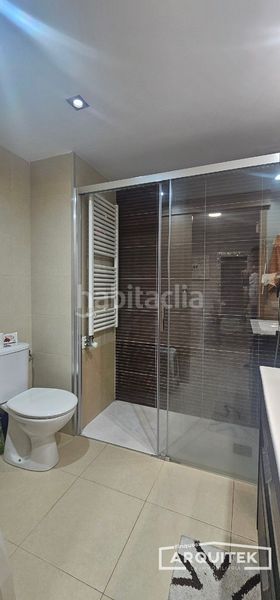 Foto ea980713-0ee5-4c86-a6ed-2fd54b3791b5. Apartament amb calefacció aparcament a Magraners Lleida