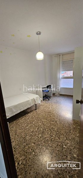 Foto e1cd58d2-87cc-4cc5-8544-243827928053. Pis a Instituts-Universitat Lleida