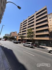 Piccolo appartamento in Princep de viana 5. Apartamento zona renfeestacion de autobuses
