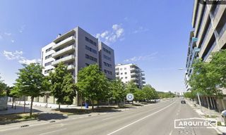 Pis  Miquel batllori. Piso en planta. con terraza y piscina, listo para vivir en parc