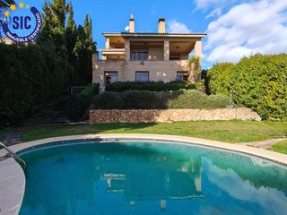 Chalet  Calle sant gerard. Espectacular casa de lujo en el vedat, torrent