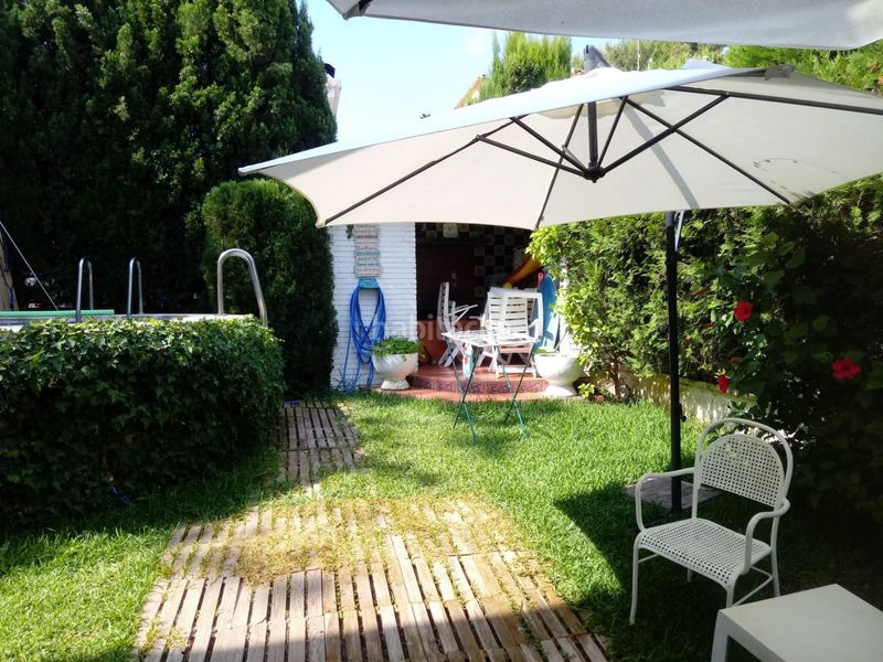 Foto 0d84e935-7cdf-4d9c-8277-fe4a982012f7. Chalet  independiente en el vedat centro en Torrent