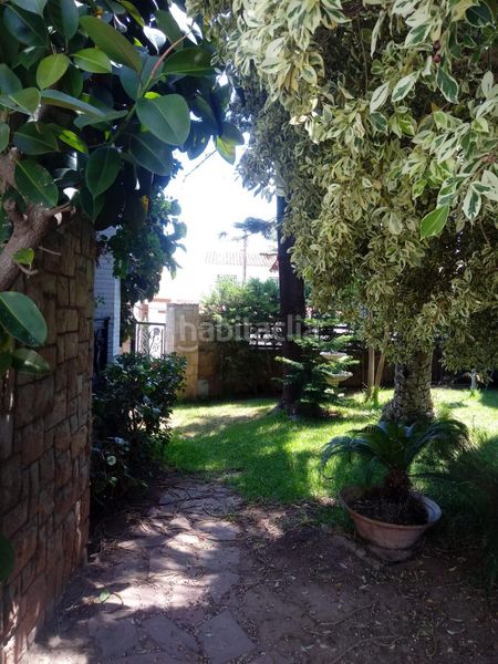 Foto d0b54eca-607d-4800-8fe5-8d91dfdb6894. Chalet  independiente en el vedat centro en Torrent
