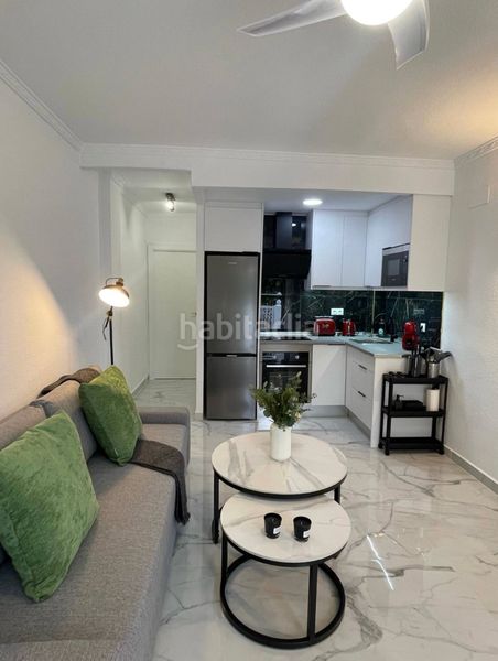 Foto e2a0f380-5c1e-41c8-a086-d33ee83d5a26. Casa a Zona los Frutales Torrevieja