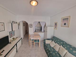 Appartement à Calle jacarilla 6. 2 dormitorios a 200 metros de playa acequion