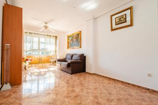 Flat in Calle galeón 83. Viviendas en la costa