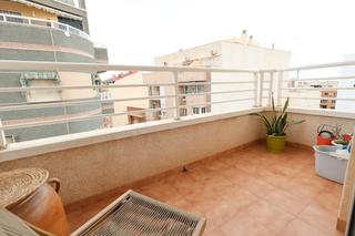 Flat in Calle maldonado 27a. ¡amplio piso de 2 dormitorios en el corazón del centro! ¡tu nuev