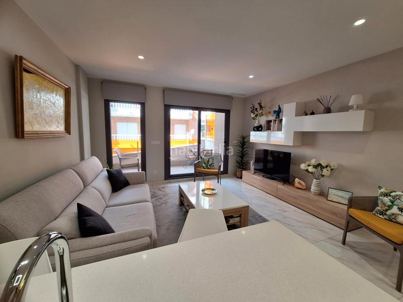 Foto 391c8764-d1d7-44e2-b007-7946a6aef6ac. Etagenwohnung in Avenida Habaneras - Curva de Palangre Torrevieja