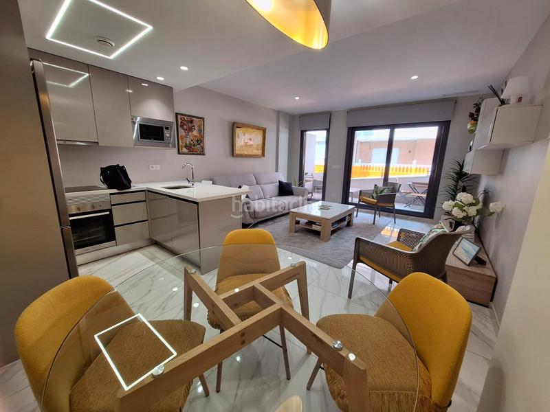 Foto 87d2ea31-45fc-4d7d-9a9c-eecf934f6050. Etagenwohnung in Avenida Habaneras - Curva de Palangre Torrevieja