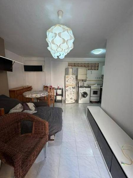 Foto 18ea3e4b-2fc6-4fd4-beb7-20e3d342f0bf. Appartement dans avenida don juan de austria 1f dans Torrevieja