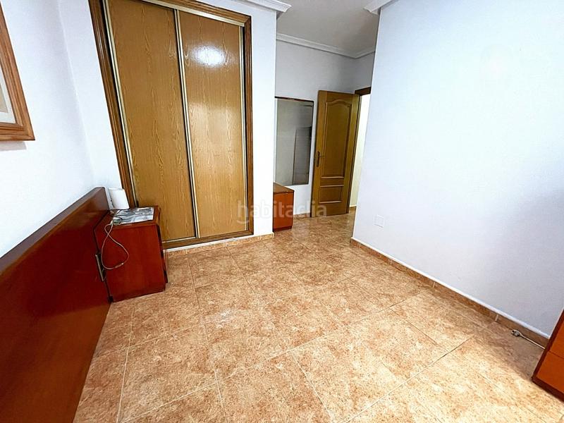 Foto c86914e3-ab9f-47c1-892c-a32f5e7269d7. Appartement dans calle apolo 205 dans Centro - Muelle Pesquero Torrevieja
